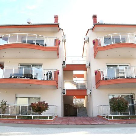 Sinanis Family Apartments 케라모티 외부 사진