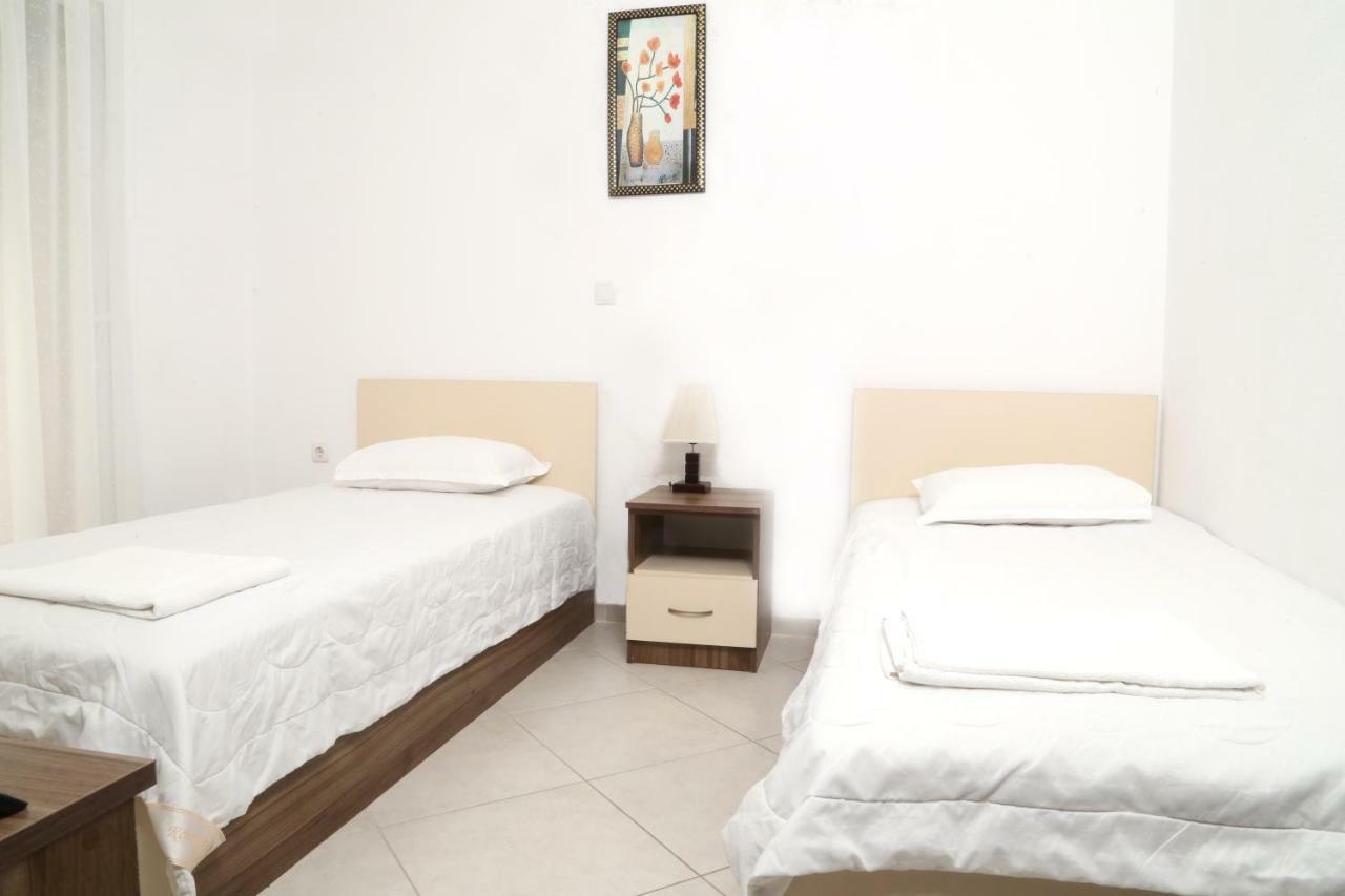 Sinanis Family Apartments 케라모티 외부 사진